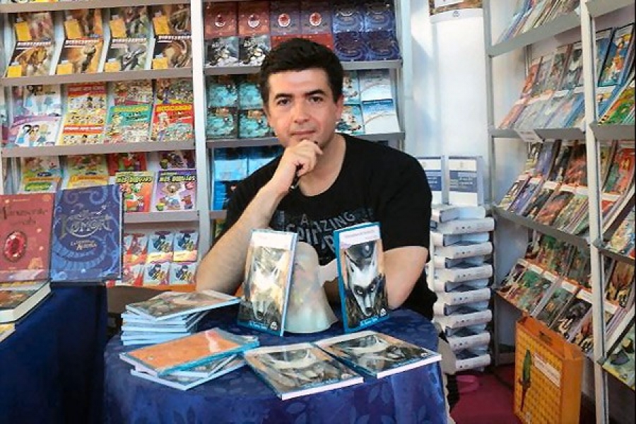 Guion con anotaciones en un teatro